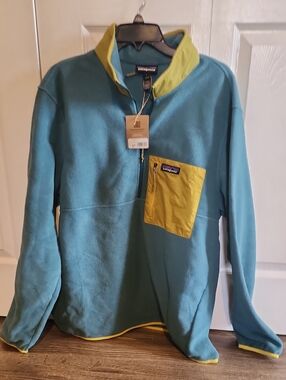 Patagonia Men’s Microdini 1/2 Zip Up Pullover